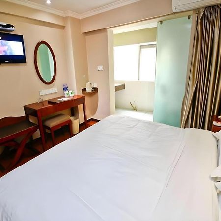 Greentree Inn Xi'An Bell And Drum Tower Food Street Ancient City Wall Ximen Express Hotel Zewnętrze zdjęcie